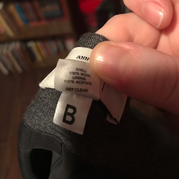 Ann Taylor Loft gray pencil skirt - Picture 4 of 4